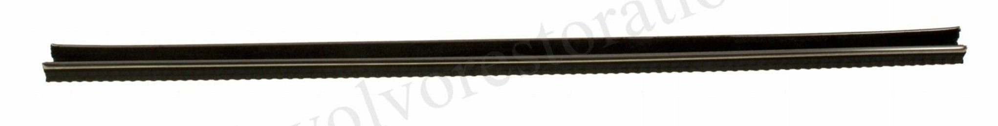 Moulure supérieure avant