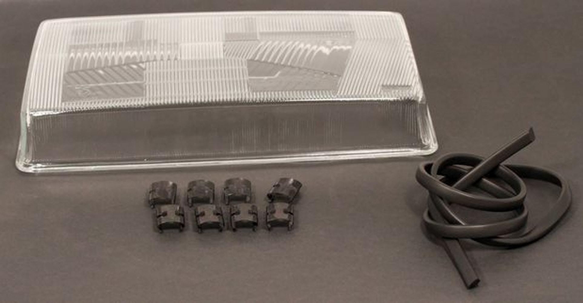 Glace de phare gauche