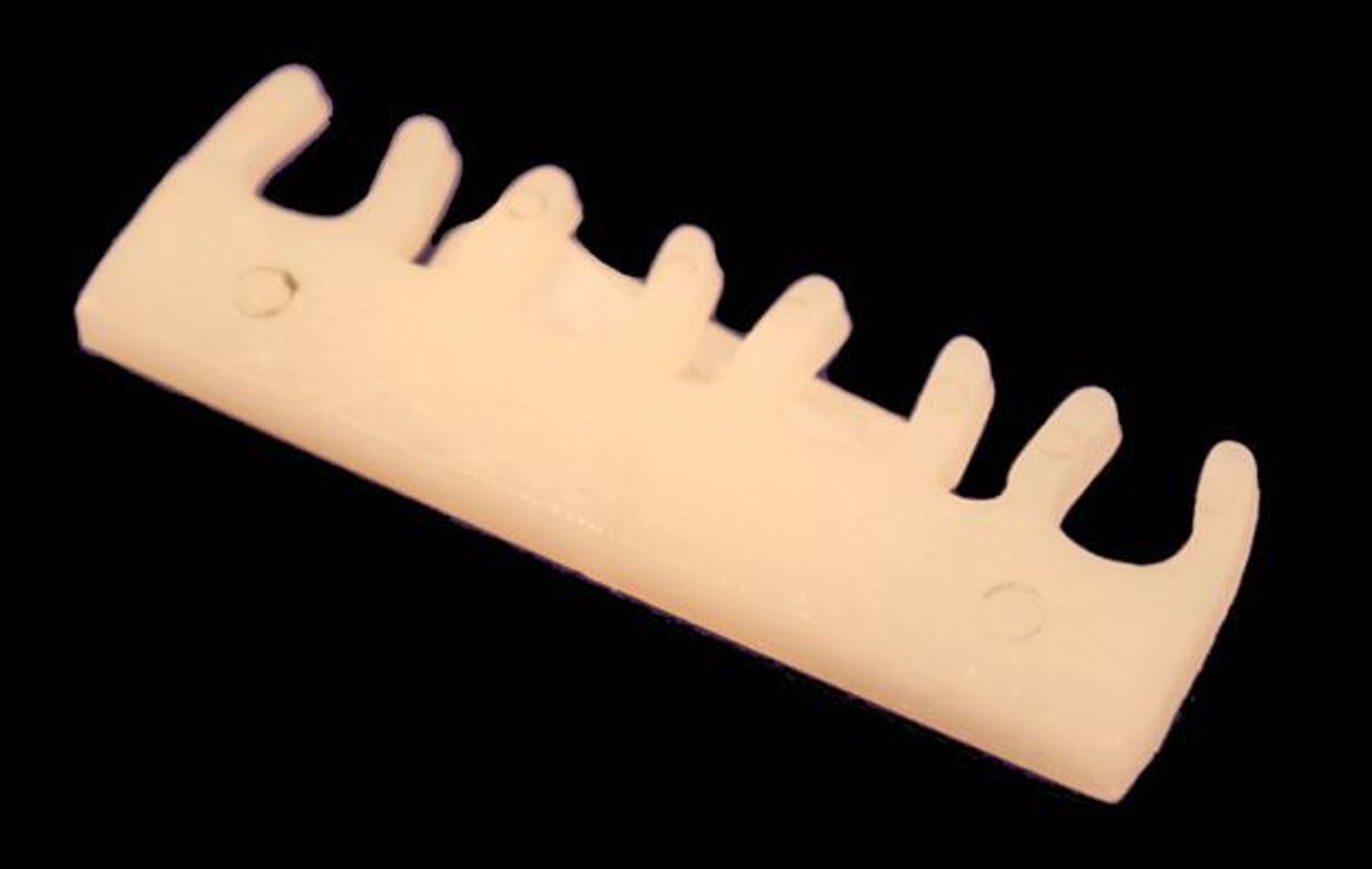 Support de câble d'allumage pour Volvo 240, 740, 760, 780, 940, 960, 760 (1975-1979) — bild 1 av 2