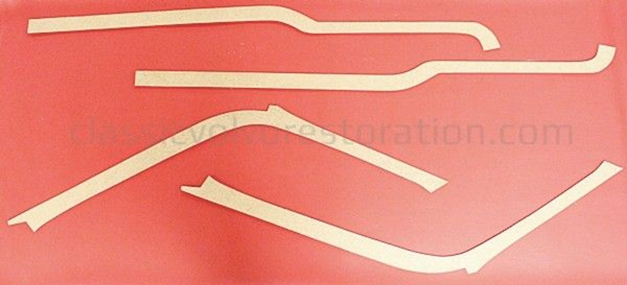 Kit de panneau pilier B/porte Volvo Duett 1958-62 rouge