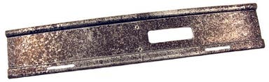 Support centre de pare-chocs pour Volvo 140, 164, 240, -1978