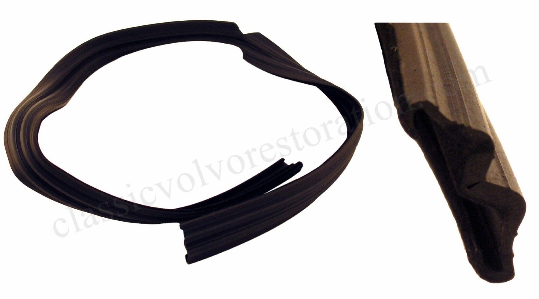 Moulure supérieure et arrière