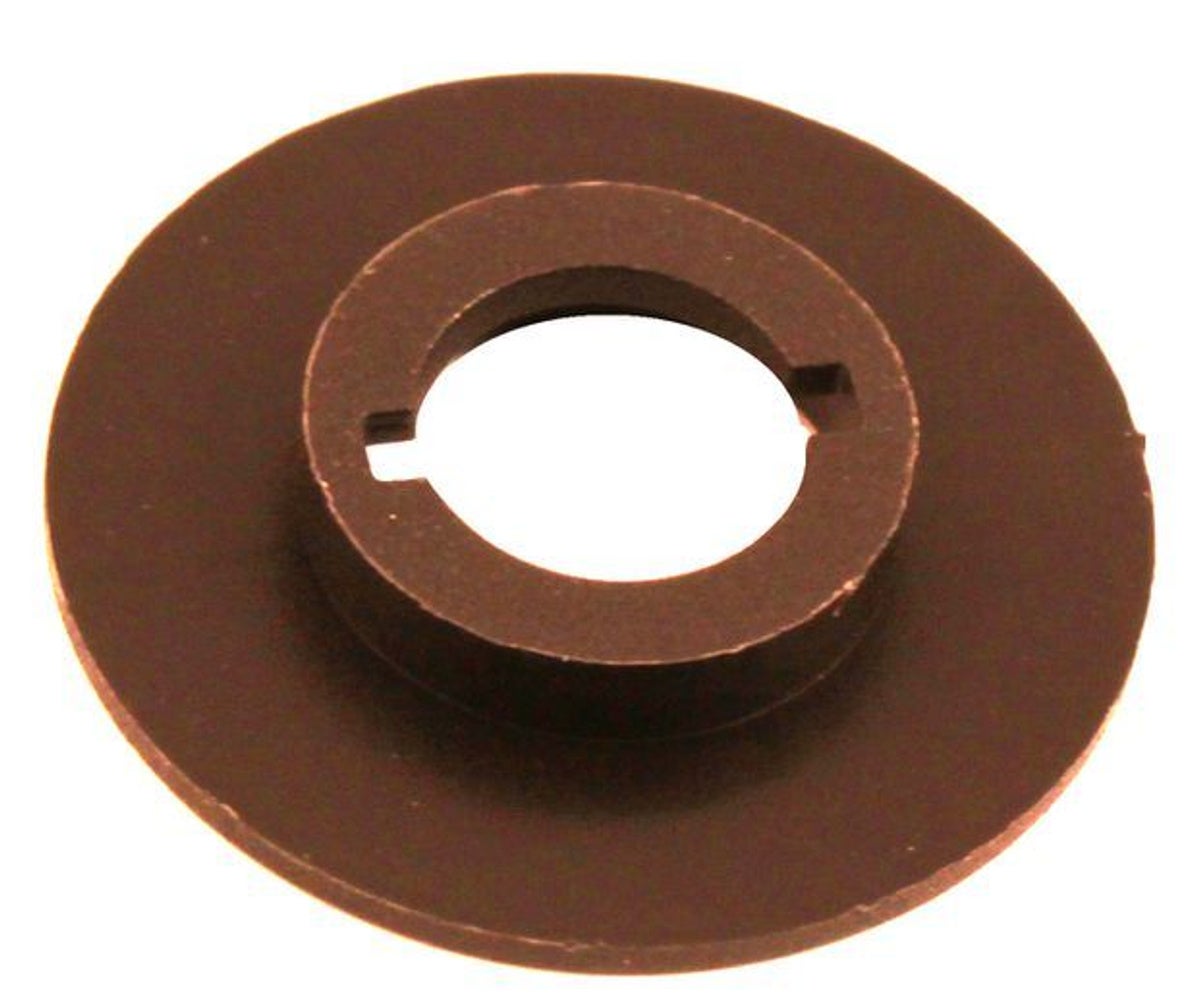 Support de roue de secours pour Volvo 240, 245, 260, 740, 760, 780, 940, 960, S90, V90 — bild 1 av 2