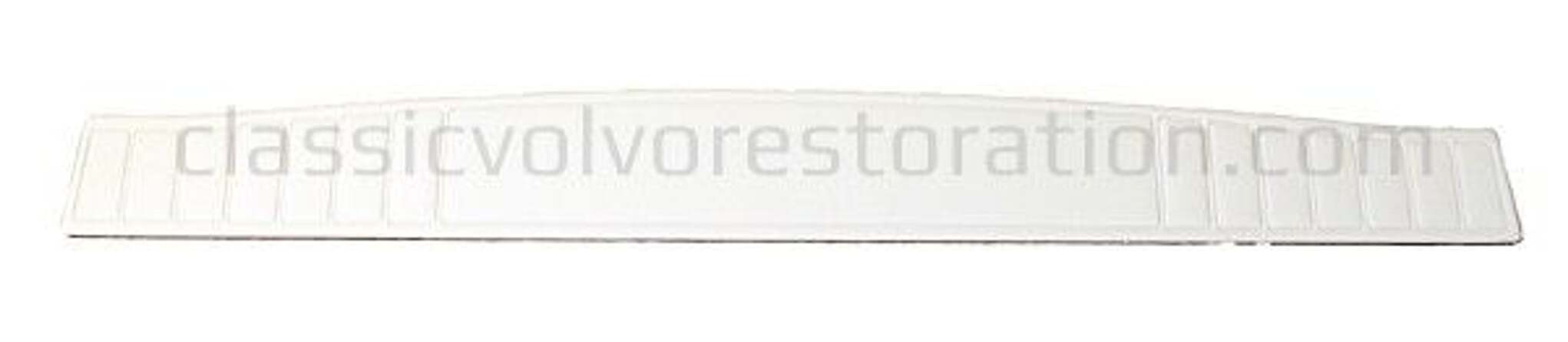 Panneau derrière plage arrière