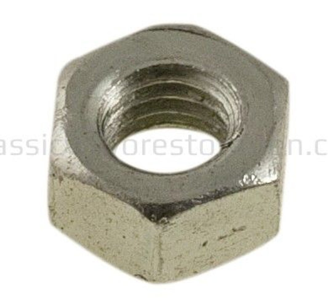 Écrou M5-0,8x3,8 filetage gauche